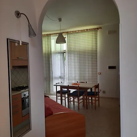 A 20 Passi Dal Mare 2 Отранто